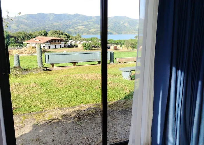 Hotel Héroes Nuevo Arenal