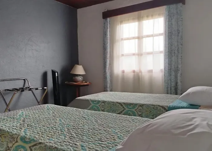 Héroes Hotel Nuevo Arenal